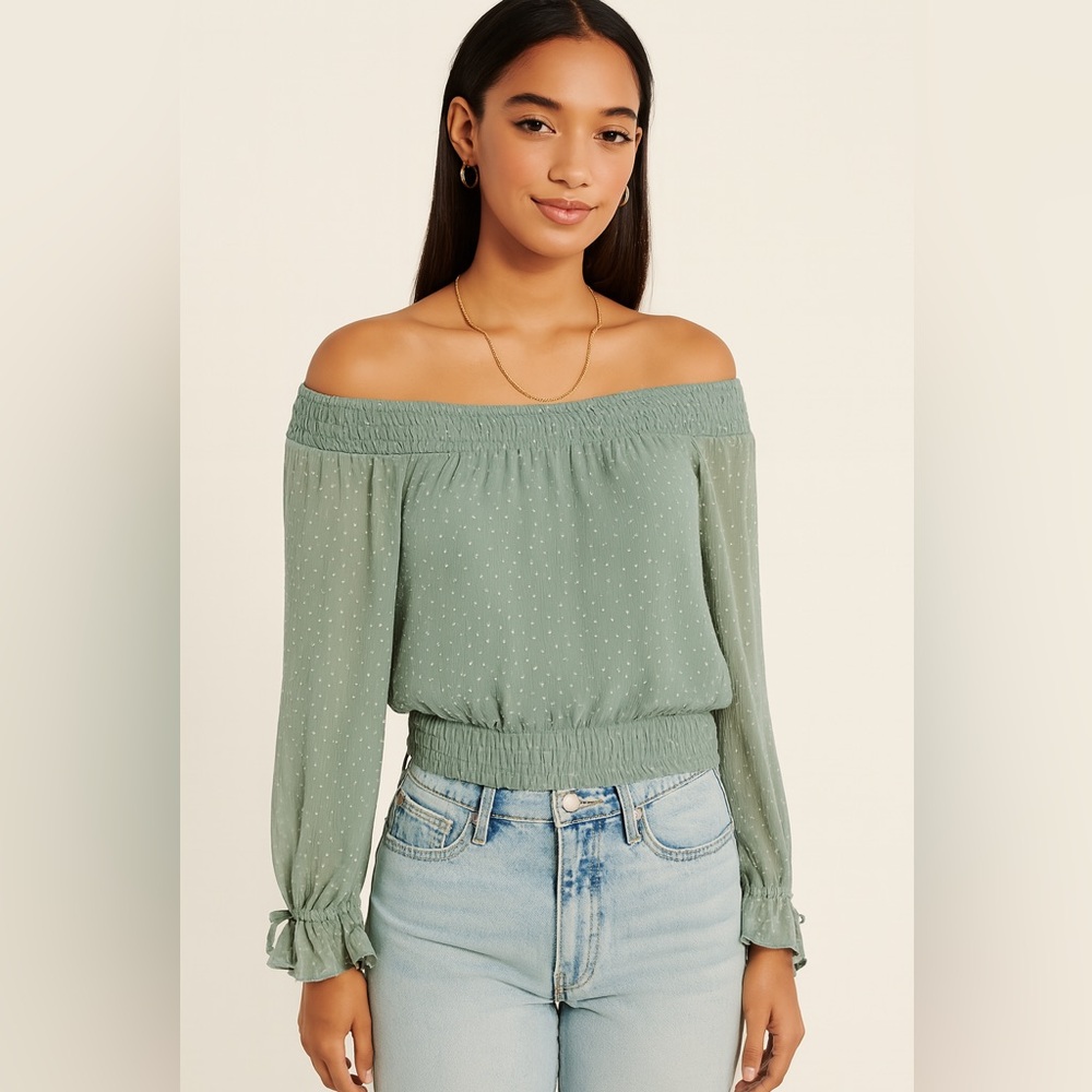 Abercrombie & Fitch XS Green Polka Dot Off the Shoulder Blouse Top